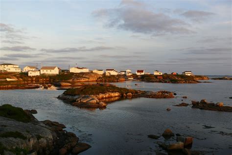 Pool's Island New-Wes-Valley