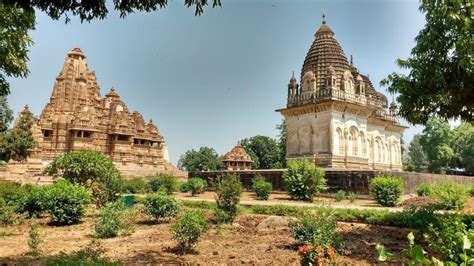 Pratapeswar Temple Khajuraho