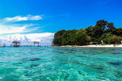Pulau Samalona Makassar