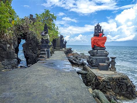 Pura Batu Bolong Senggigi