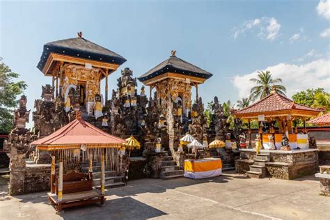 Pura Dalem Penunggekan East Bali