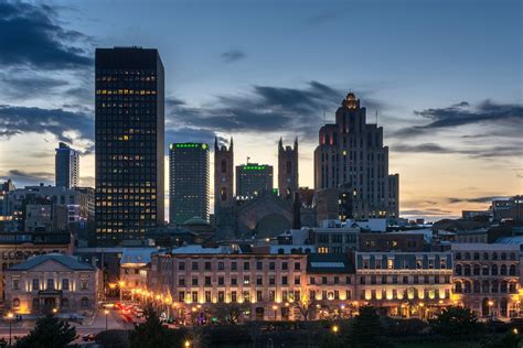 Quai Alexandra & Around Old Montréal