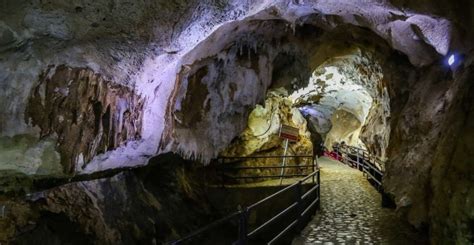 Quri Qaleh Cave Iran