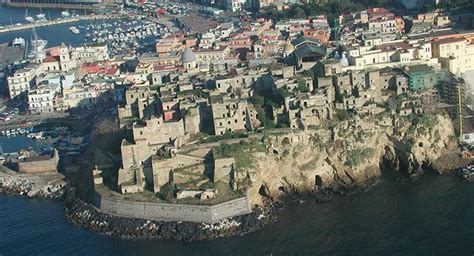 Rione Terra Bay Of Naples