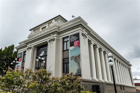 Robert Bateman Centre Victoria