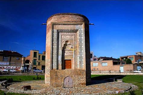 Seh Gonbad Iran