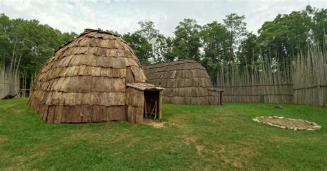 Ska-Nah-Doht Village & Museum Southwestern Ontario