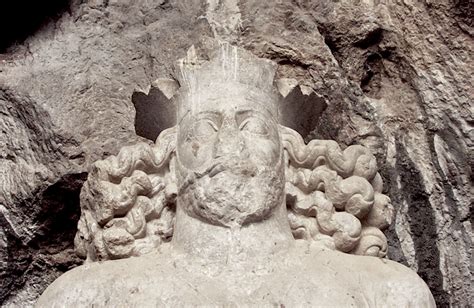 Statue of Shapur I Iran
