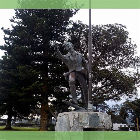 Statue of Young Nick Gisborne