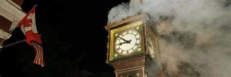 Steam Clock Gastown & Chinatown