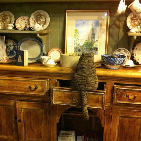 Tailor of Gloucester Museum & Shop Oxford & The Cotswolds