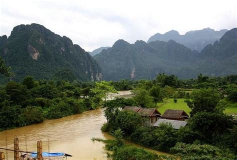 Tham Loup Vang Vieng