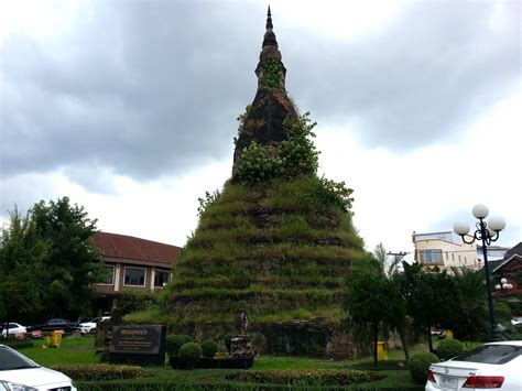 That Dam Vientiane