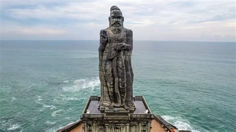 Thiruvalluvar Statue Tamil Nadu