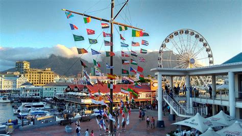 V&A Waterfront Green Point & ­Waterfront