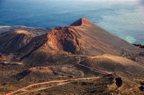 Volcán Teneguía La Palma