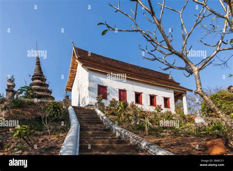 Wat Chomphet Luang Prabang