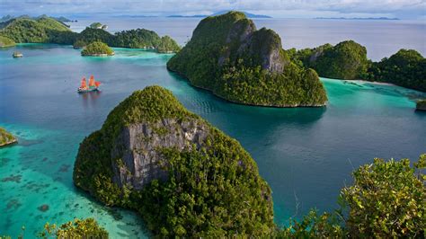Wayag Raja Ampat Islands