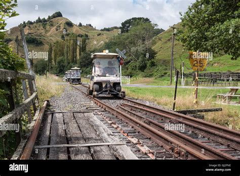 Whangamomona Taranaki & Whanganui