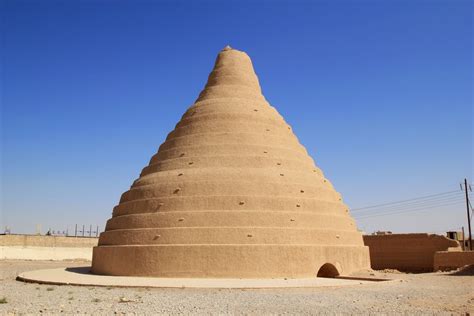 Yakhchar Iran